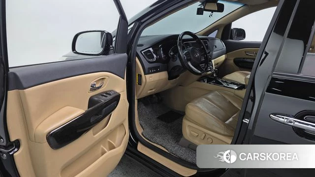 Kia The New Carnival id 4882648 из Кореи 20