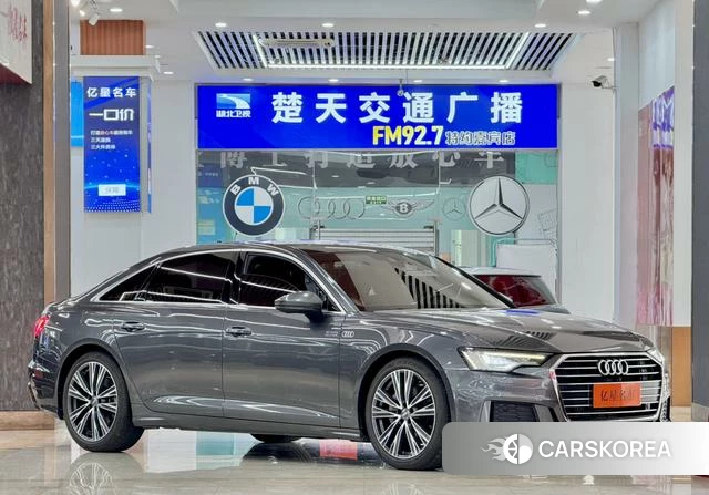 Audi A6L id 4257510 из Китая 19