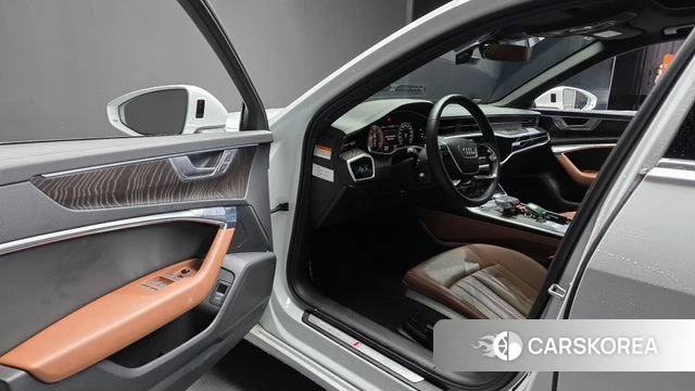 Audi A6 (C8) id 4603410 из Кореи 33