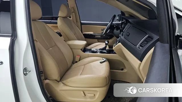 Kia The New Carnival id 3514738 из Кореи 20