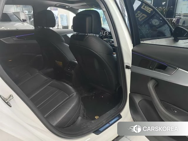 Audi A4L id 4341992 из Китая 11