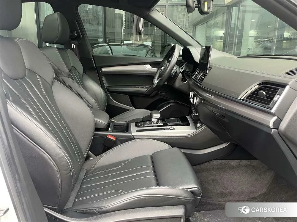 Audi Q5L Sportback id 4441030 из Китая 14