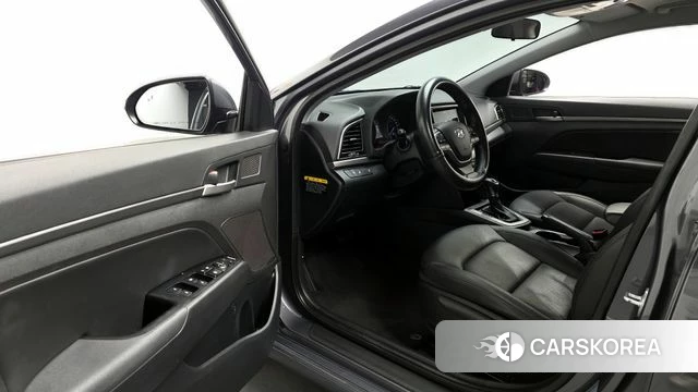 Hyundai Avante AD id 4435891 из Кореи 20