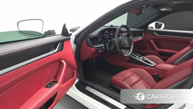 Porsche 911(992) id 4456277 из Кореи 33