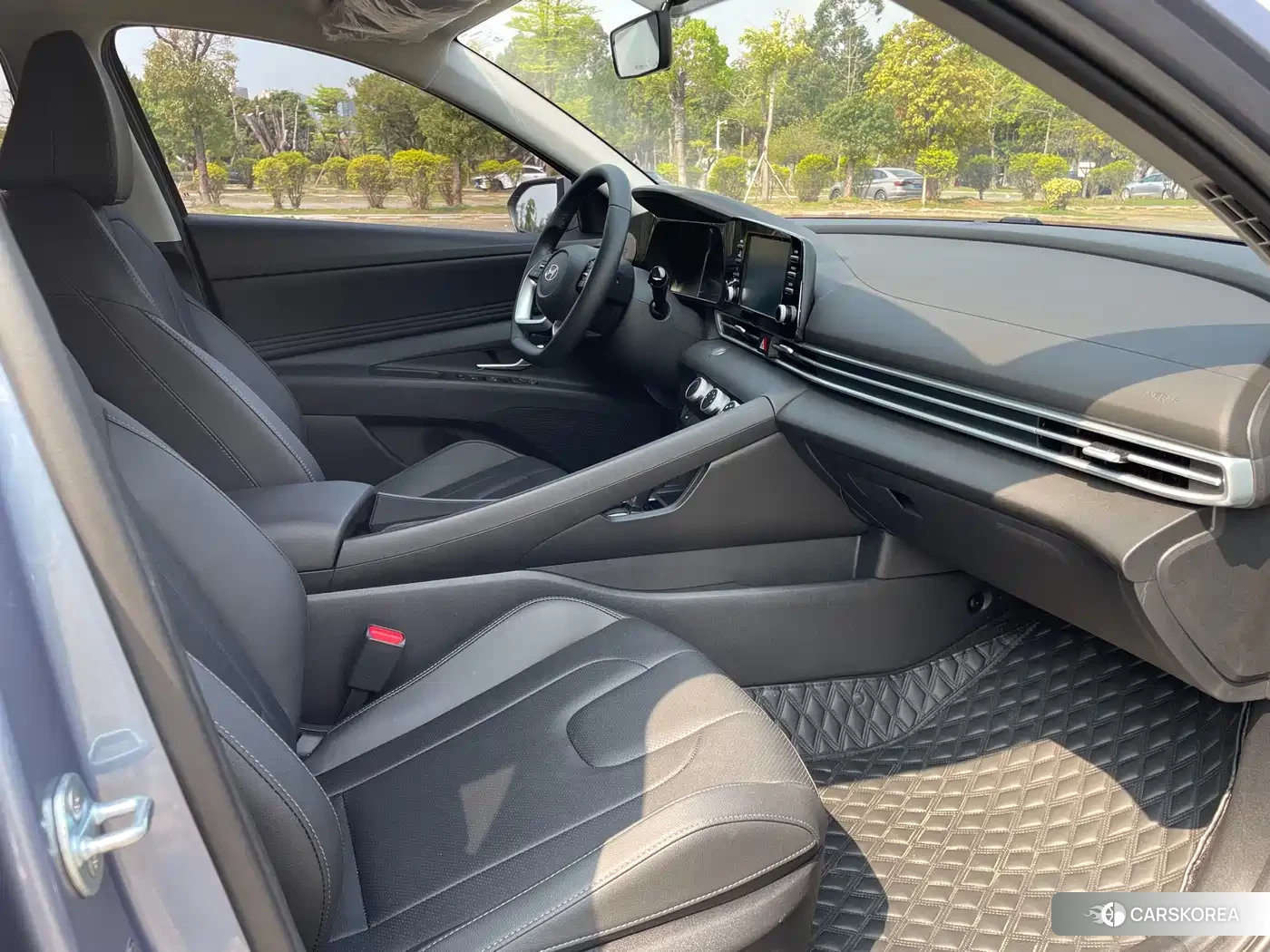 Hyundai Elantra id 4576551 из Китая 24
