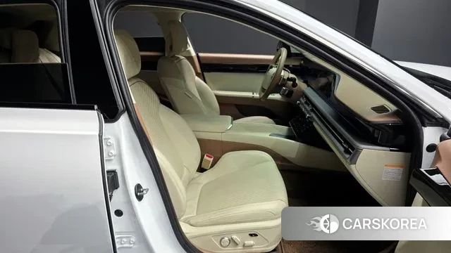 Hyundai Grandeur Hybrid (GN7) id 3518257 из Кореи 20