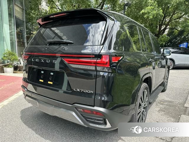 Lexus LX id 4239555 из Китая 15