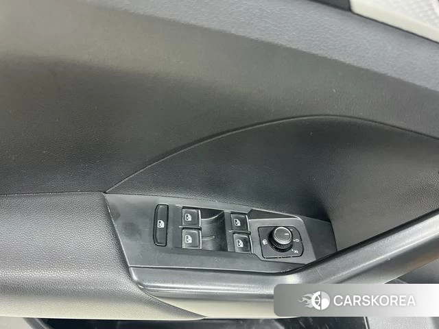 Volkswagen Exploring the shadow id 4218729 из Китая 23