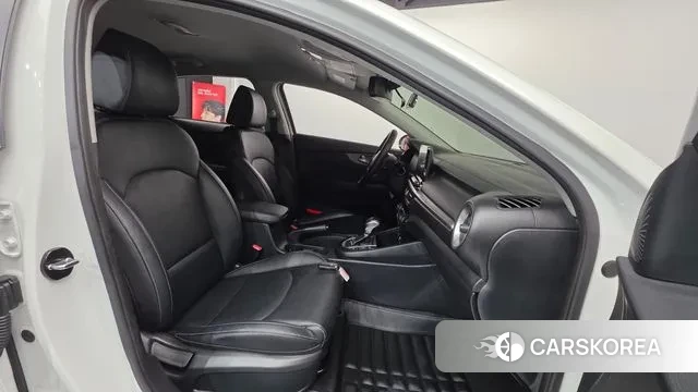 Kia Come New K3 id 3761305 из Кореи 20