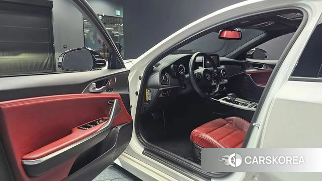 Kia Stinger id 4658372 из Кореи 34