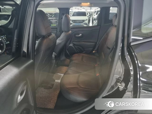 Jeep Renegade id 4349451 из Кореи 20