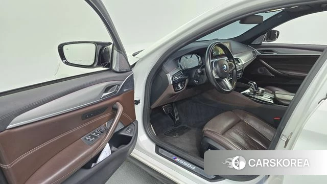 BMW 5 Series (G30) id 4900600 из Кореи 20