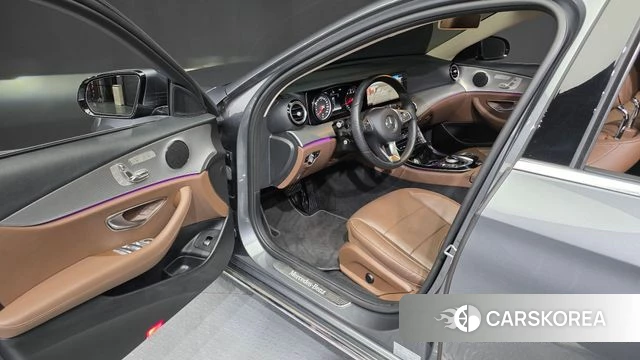 Mercedes-Benz E-Class W213 id 4746960 из Кореи 34