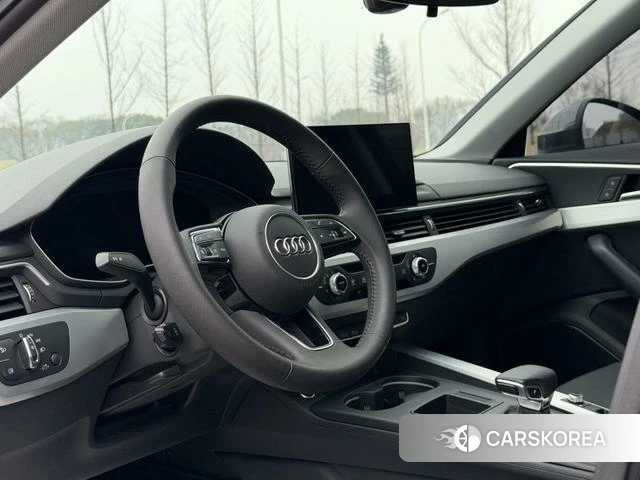 Audi A4L id 4209733 из Китая 17