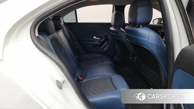 Mercedes-Benz A-Class W177 id 4614872 из Кореи 32