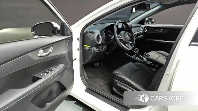 Kia Come New K3 id 3905499 из Кореи 20