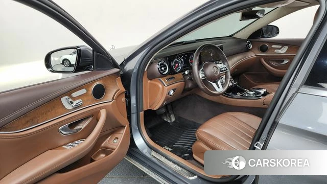 Mercedes-Benz E-Class W213 id 4435427 из Кореи 35