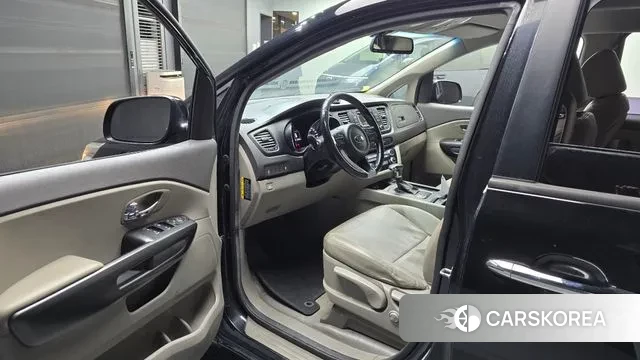 Kia All New Carnival id 3536403 из Кореи 20