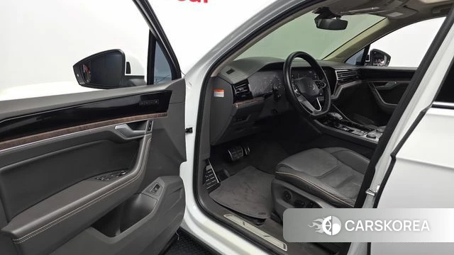 Volkswagen Touareg 3rd generation id 4834798 из Кореи 29