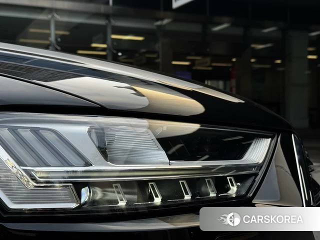 Audi A8 id 4255818 из Китая 23