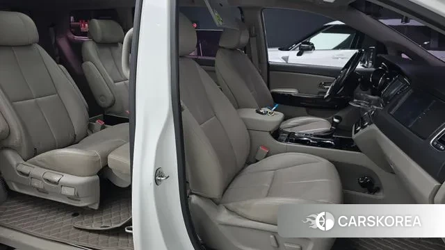 Kia The New Carnival id 3789505 из Кореи 20