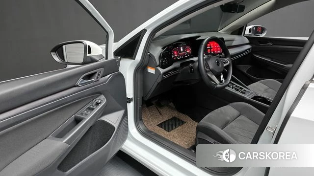 Volkswagen Golf 8th Generation id 3851726 из Кореи 20