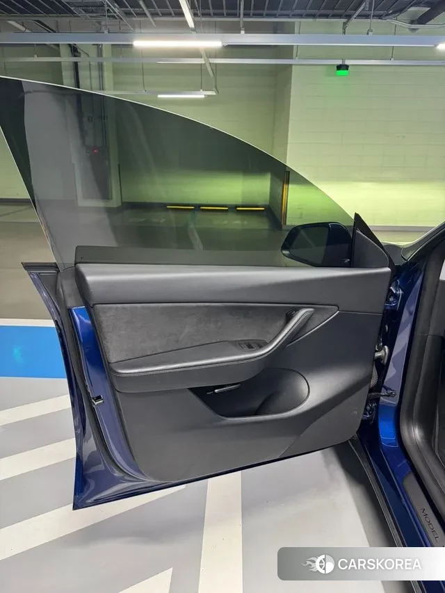 Tesla Model Y id 2890323 из Кореи 20