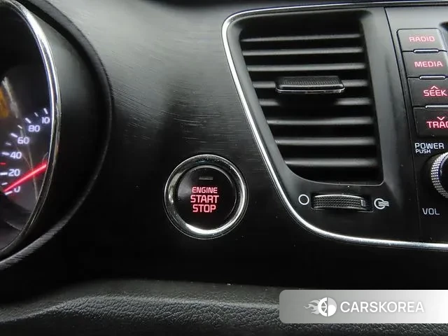 Kia The New Carnival id 3444549 из Кореи 20