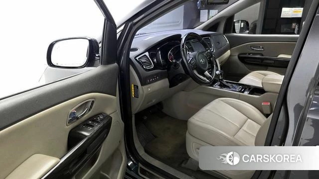 Kia All New Carnival id 4233229 из Кореи 20