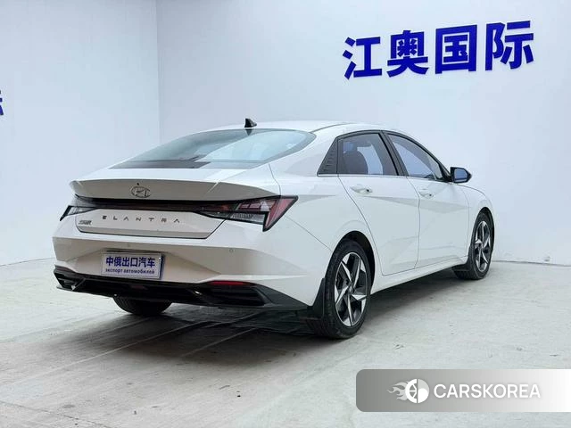 Hyundai Elantra id 4353509 из Китая 24
