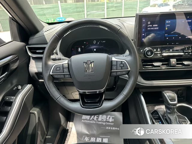 Toyota Crown Lufang id 4220911 из Китая 23