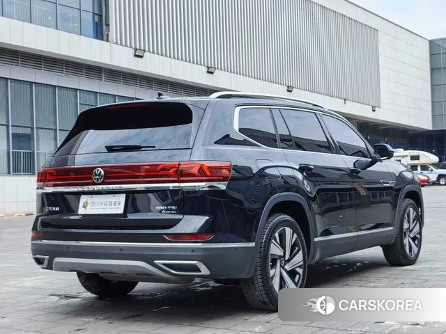 Volkswagen Tourang id 4260125 из Китая 24