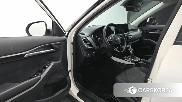 Kia Seltos id 4592632 из Кореи 30