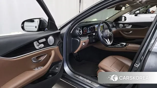Mercedes-Benz E-Class W213 id 3723396 из Кореи 20