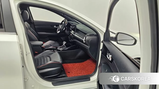 Kia Come New K3 id 3814096 из Кореи 20