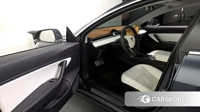 Tesla Model 3 id 3449189 из Кореи 20