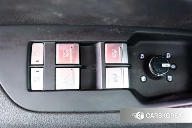 Audi A6L id 4263981 из Китая 27