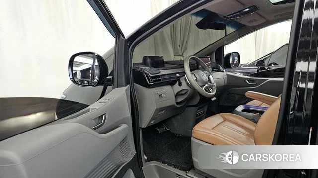 Hyundai Staria id 4528116 из Кореи 36