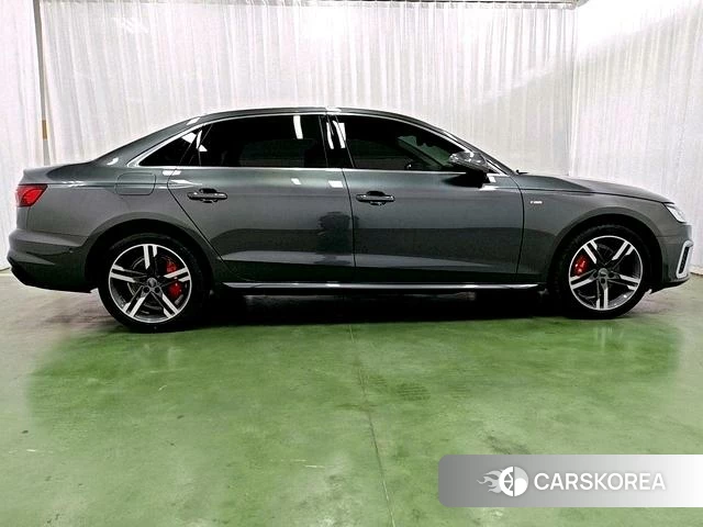 Audi A4L id 4211071 из Китая 20