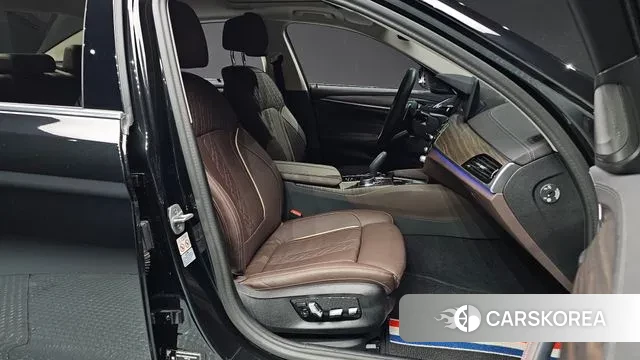 BMW 5 Series (G30) id 3560729 из Кореи 20