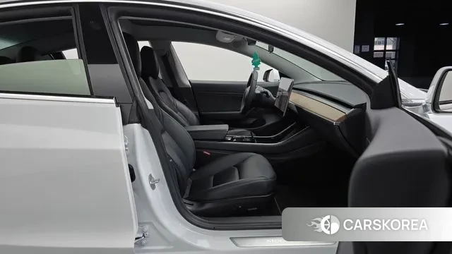 Tesla Model 3 id 3076235 из Кореи 20