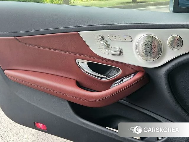 Mercedes-Benz C-class AMG id 4342222 из Китая 23
