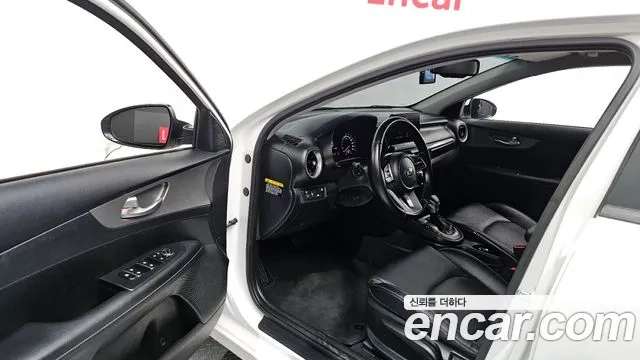 Kia Come New K3 id 2917281 из Кореи 20