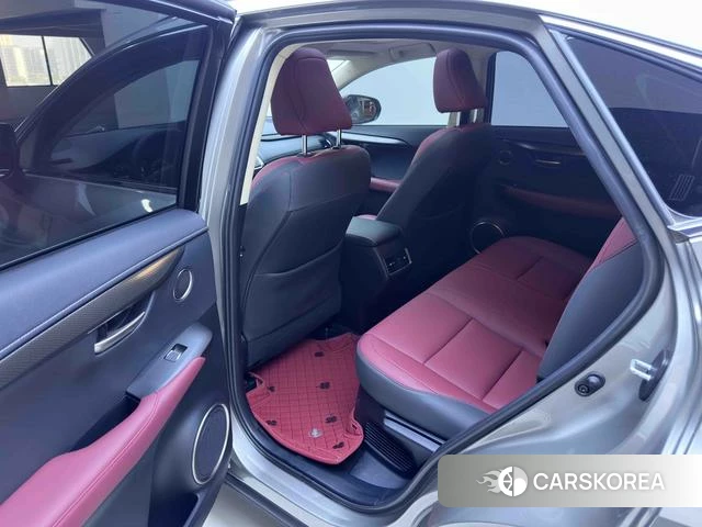 Lexus NX id 4241145 из Китая 24