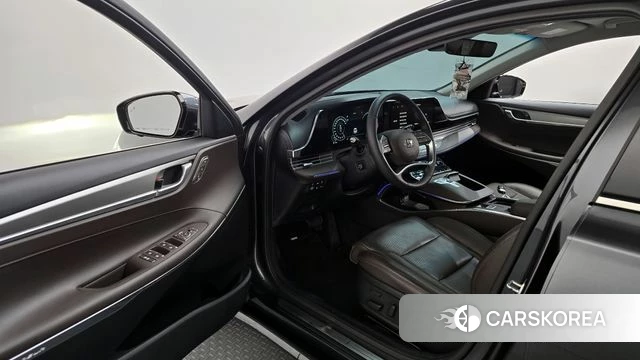 Hyundai The New Grandeur IG Hybrid id 4293720 из Кореи 32