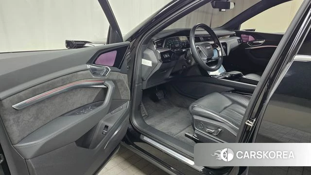 Audi e-Tron id 4542660 из Кореи 33