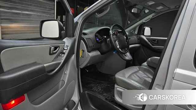 Hyundai The New Grand Starex id 4482495 из Кореи 30