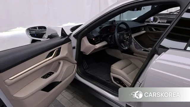 Porsche Taycan id 3231563 из Кореи 20