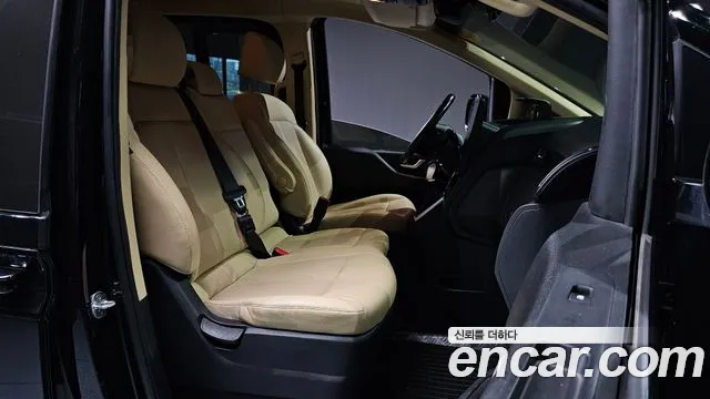 Hyundai Staria id 2724698 из Кореи 20