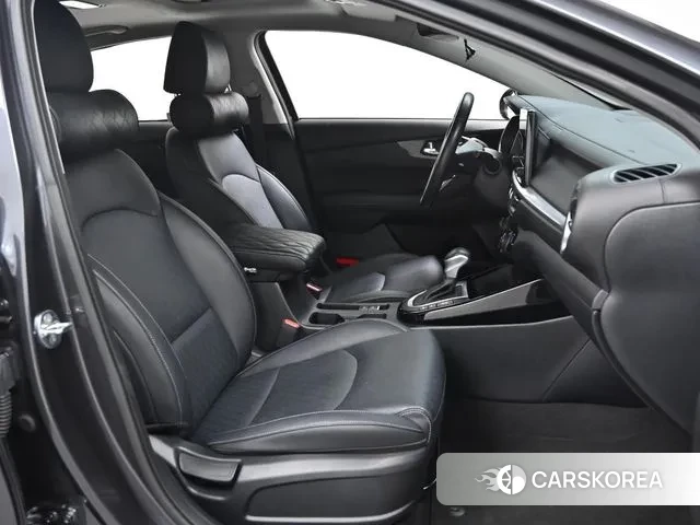 Kia The New K3 2nd generation id 3059116 из Кореи 20